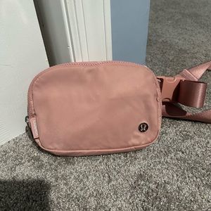 Lululemon belt bag in pink pastel